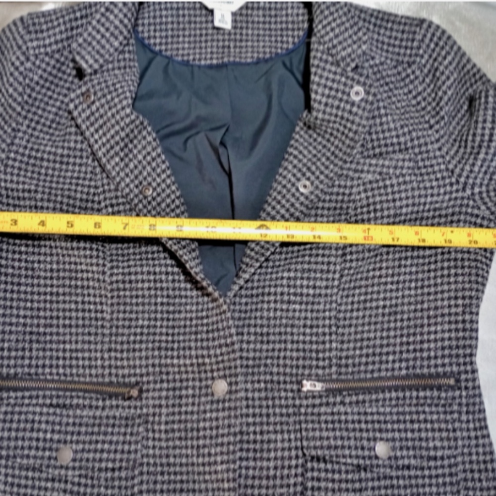 L.L. Bean Women's Houndstooth Blazer zip pockets wool blend size medium - Picture 4 of 9